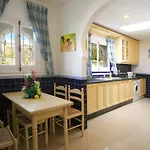 Βίλα Overlooking , Central, Quiet, Parking, Swimming Pool Μαρμπέλλα