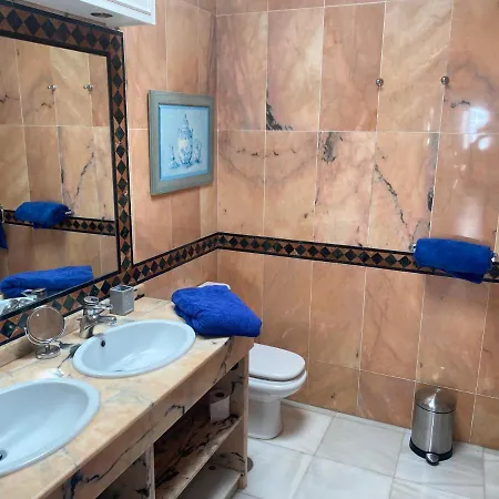 Overlooking , Central, Quiet, Parking, Swimming Pool Villa