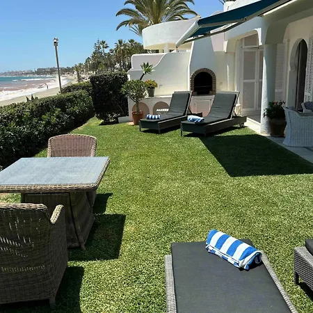 Overlooking , Central, Quiet, Parking, Swimming Pool